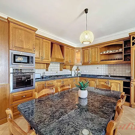 公寓 Seaside Retreat With Balcony Views In Marsaskala