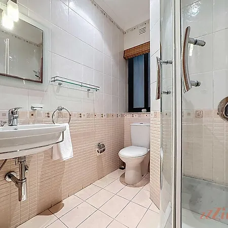 公寓 Seaside Retreat With Balcony Views In Marsaskala Il-Mahsel