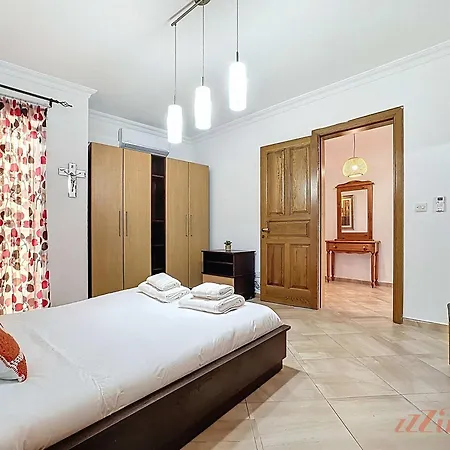 公寓 Seaside Retreat With Balcony Views In Marsaskala